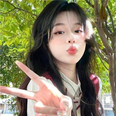 坡道上的红屋顶